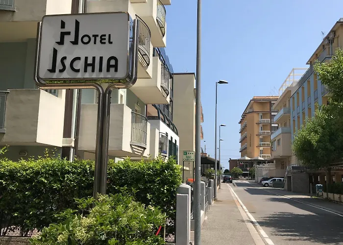 Ischia فندق